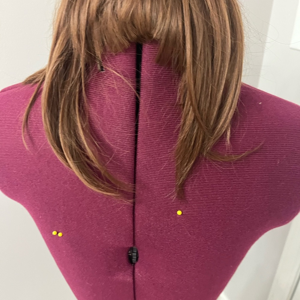 Multiple Wigs - Picture 6 of 8